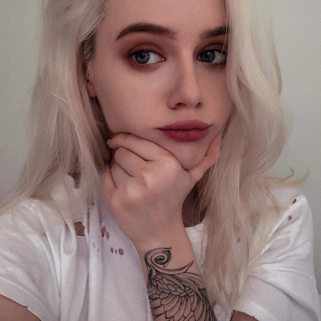 gtfobae_nude_001