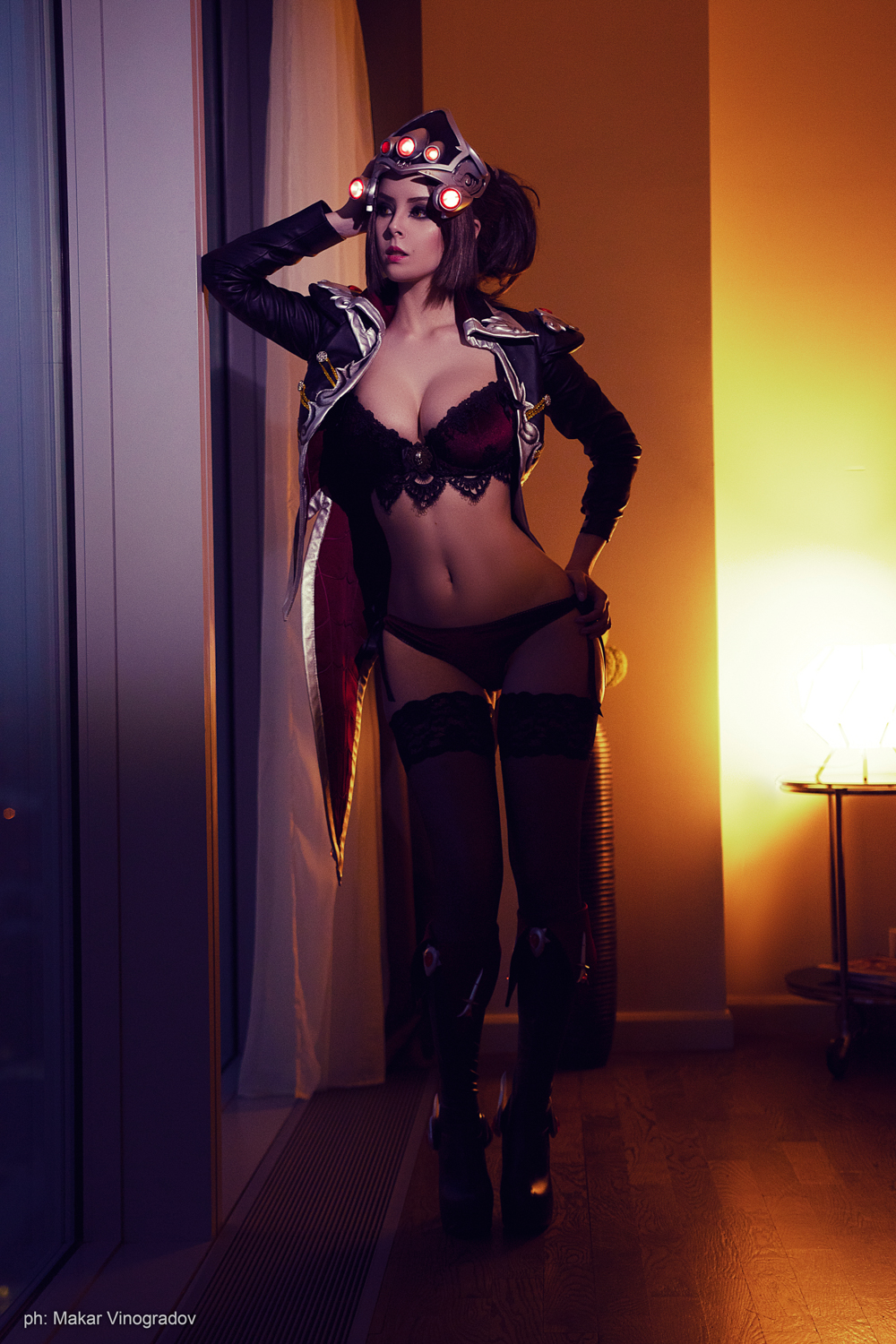 cosplay_widowmaker_huntress_by_disharmonica-dcjnu1b